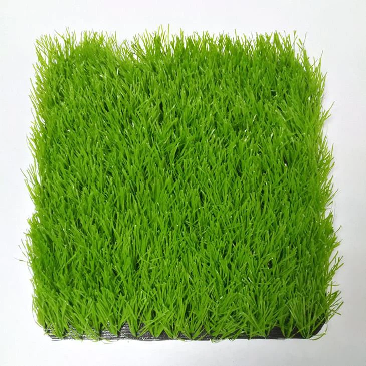 Thick Light Green Synthetic Sports Carpet Artificial Lawn Vs Real Lawn For Football Soccer Field